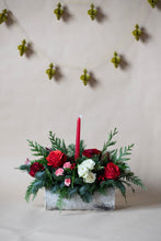 Load image into Gallery viewer, Yule log centerpiece Deluxe