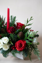 Load image into Gallery viewer, Yule log centerpiece Deluxe