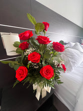 Load image into Gallery viewer, romantic red dozen