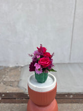 Load image into Gallery viewer, bitty bloom